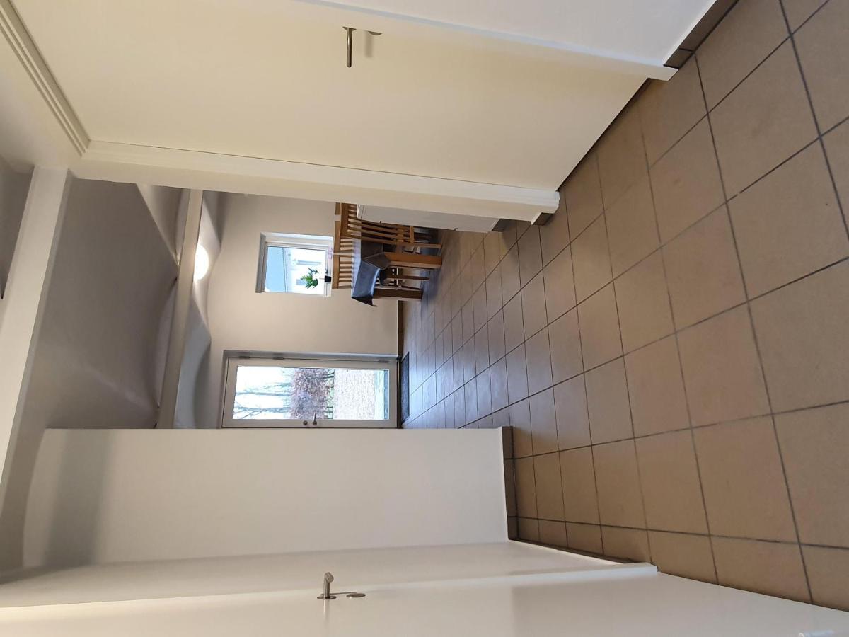 Pa Landet Apartment กรินด์สเตด ภายนอก รูปภาพ