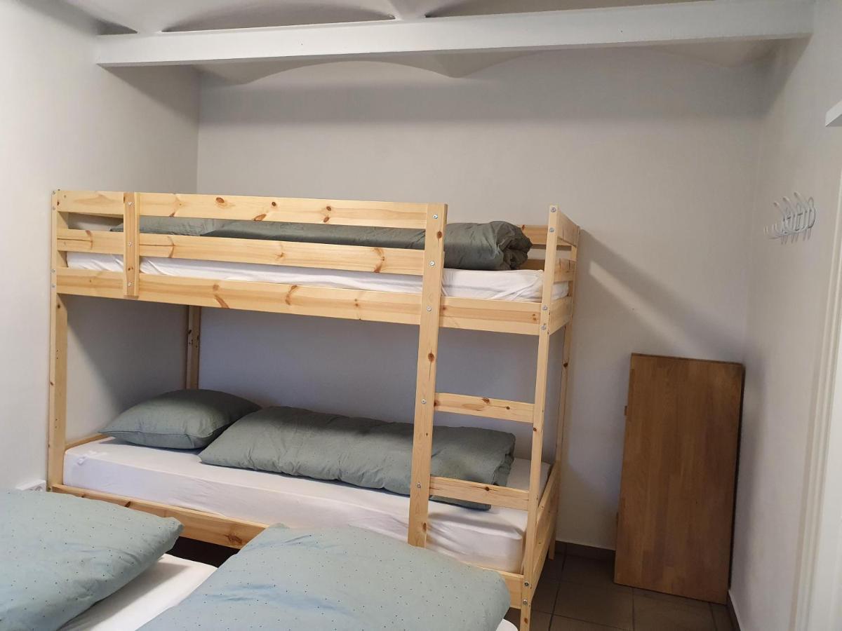 Pa Landet Apartment กรินด์สเตด ภายนอก รูปภาพ