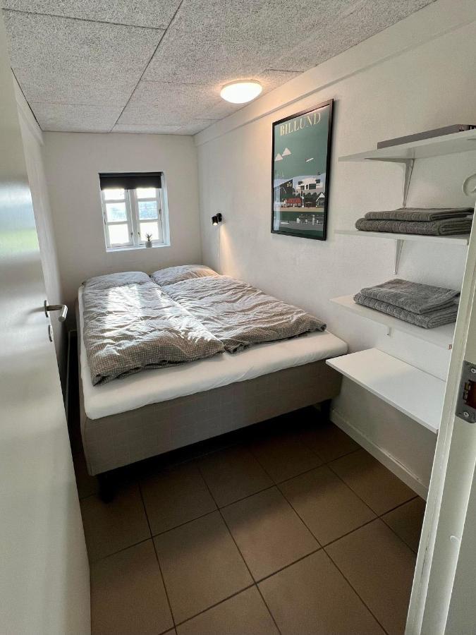 Pa Landet Apartment กรินด์สเตด ภายนอก รูปภาพ
