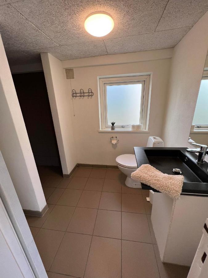 Pa Landet Apartment กรินด์สเตด ภายนอก รูปภาพ